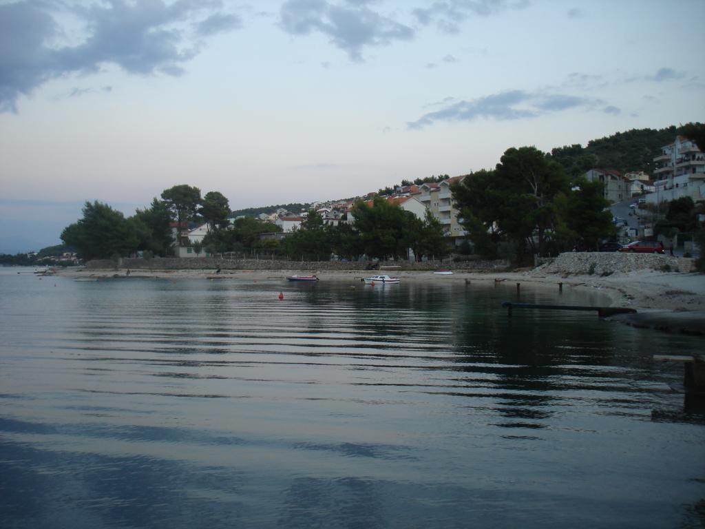 Apartment Z&E Trogir Exterior photo