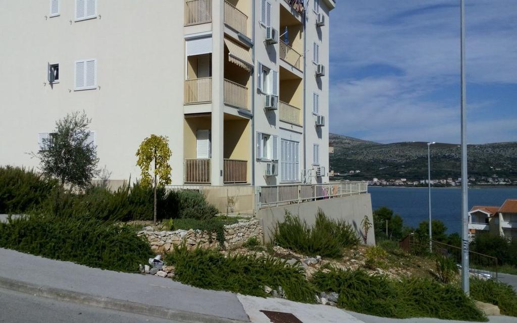 Apartment Z&E Trogir Exterior photo