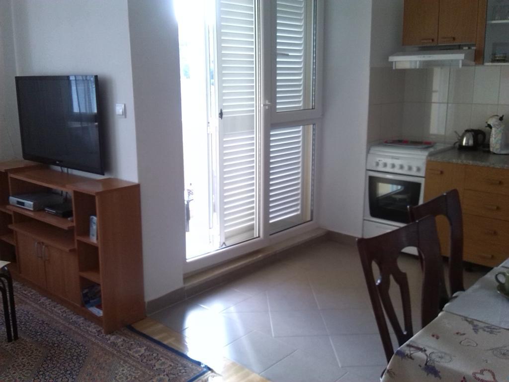 Apartment Z&E Trogir Exterior photo