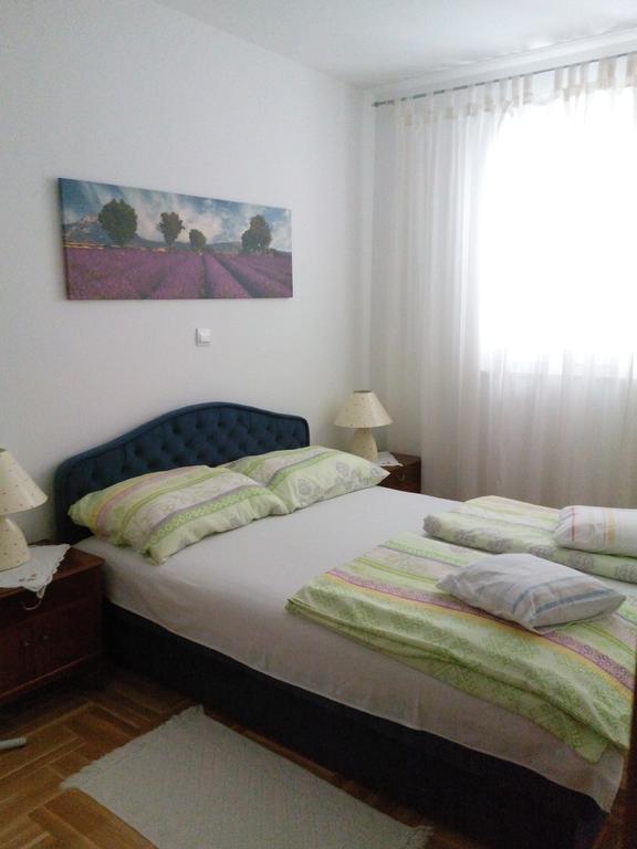 Apartment Z&E Trogir Exterior photo