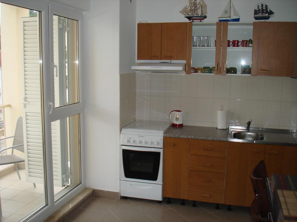 Apartment Z&E Trogir Exterior photo